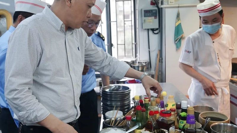 蜜饯果干防腐剂之谜：揭秘防腐剂与保质期那些事儿