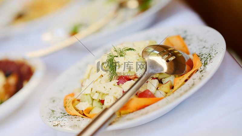 成都轻盐原味坚果，如何甄别优质批发商？**